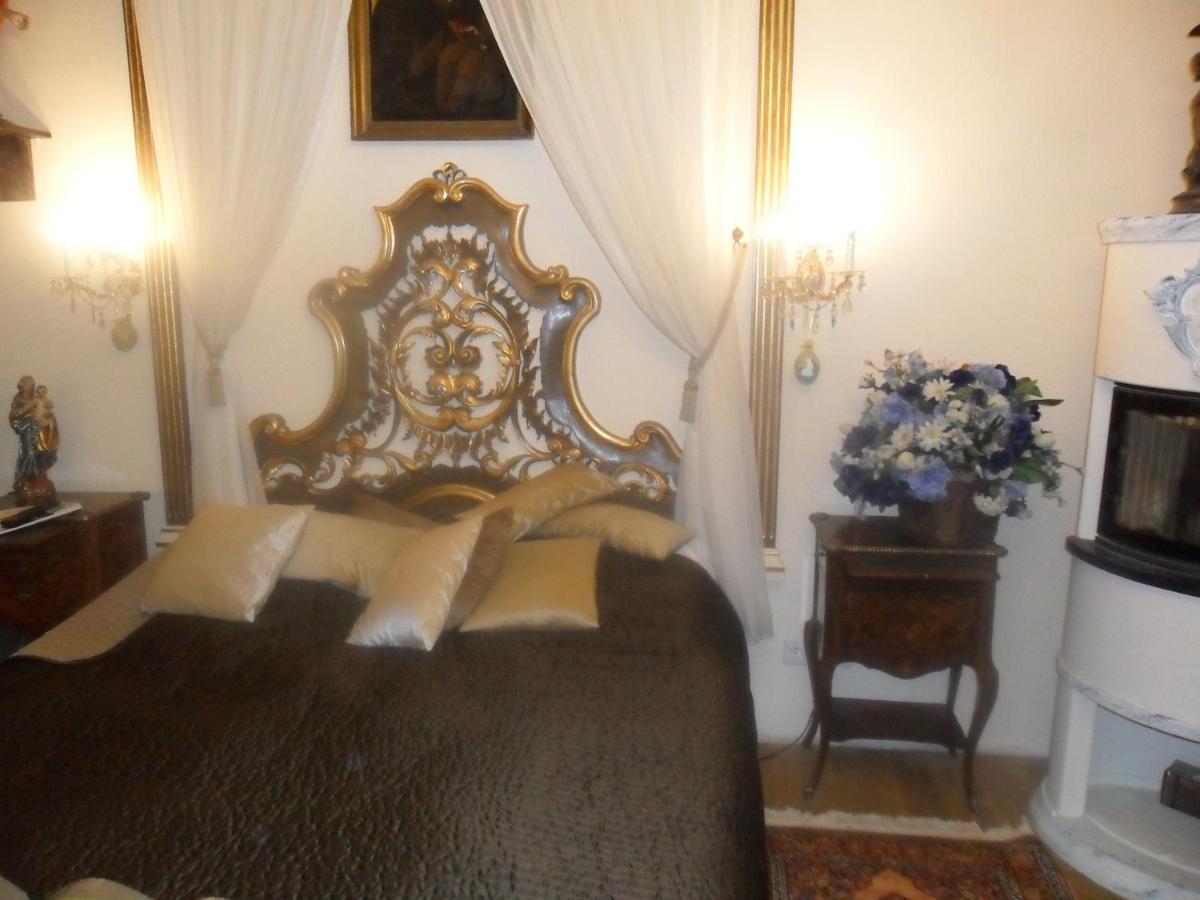 Luxury Near Castle Hotel Viena Exterior foto