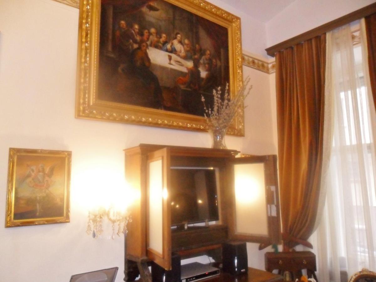 Luxury Near Castle Hotel Viena Quarto foto